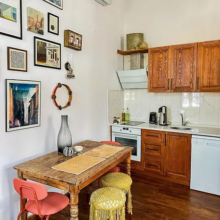 Macrahouse Apartment *