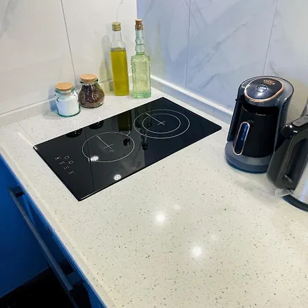 アパート Macrahouse